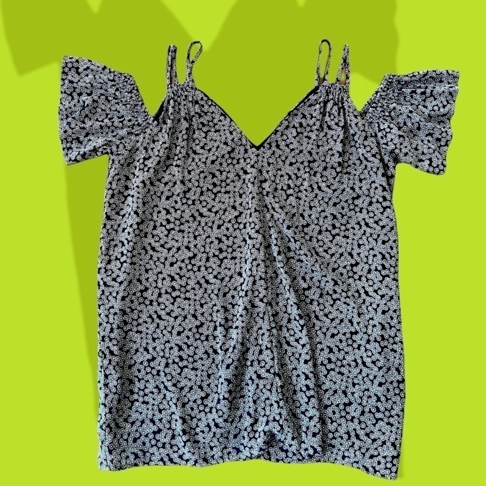 LOFT Black & White Off the Shoulder Top Size S